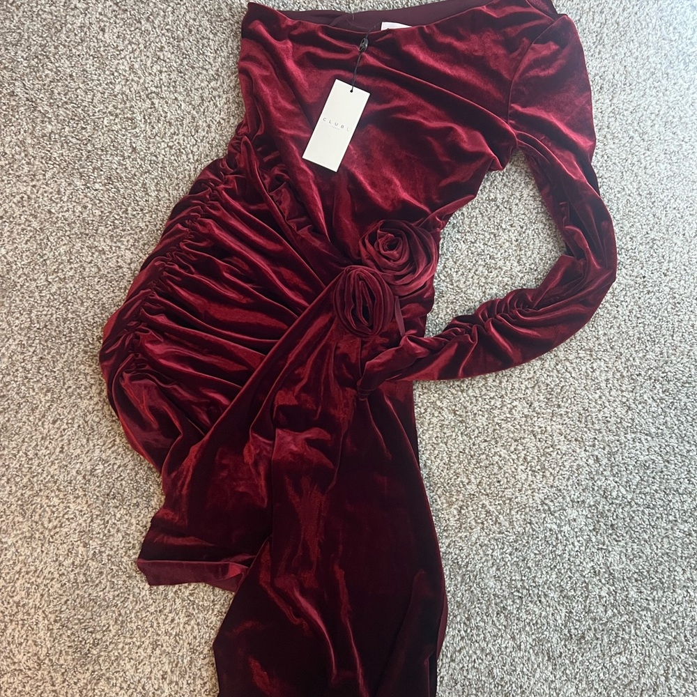 Club L London Red Velvet One Shoulder Bodycon Dress